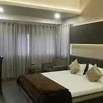 Hotel Oasis